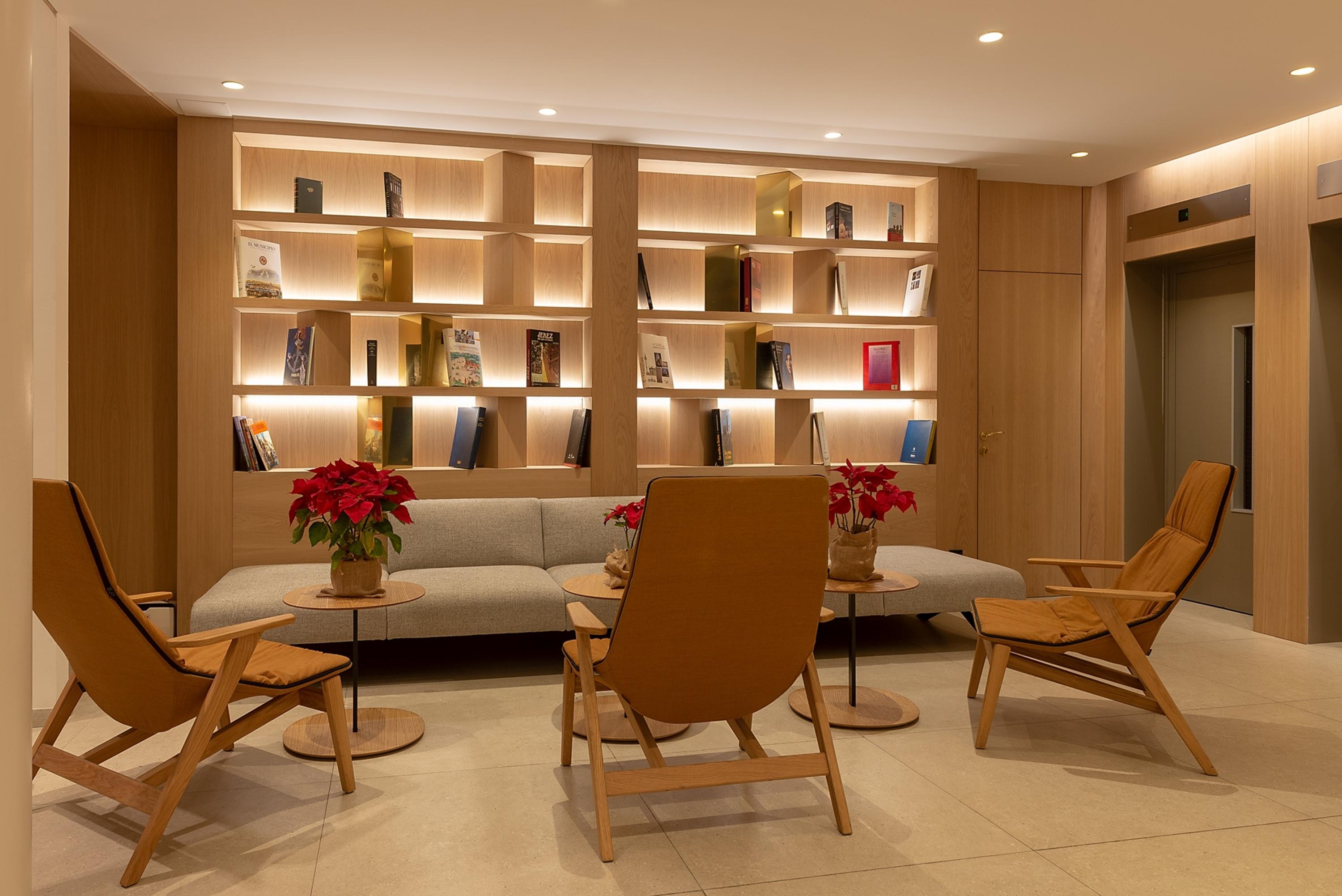 Apartamentos Recoletos Madrid Kültér fotó